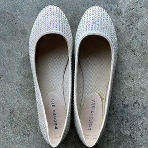 Madden girl iridescent bling flats size 8.5